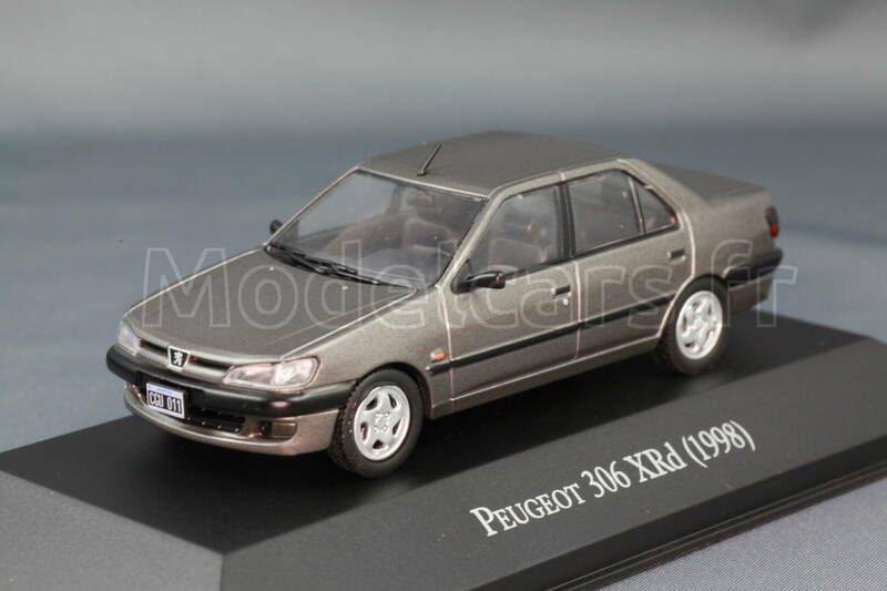 peugeot_306_xrd_4p_1998_gris_chateau_01.jpg