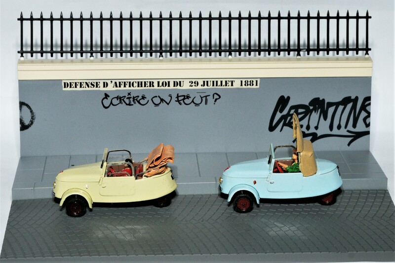 Diorama presse. Voitures presse modifiées.JPG