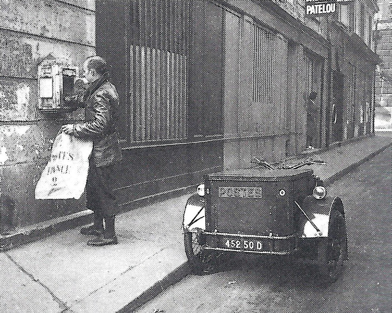 Triporteur Peugeot Photo le Patrimoine de le Poste édition Flohic.jpg