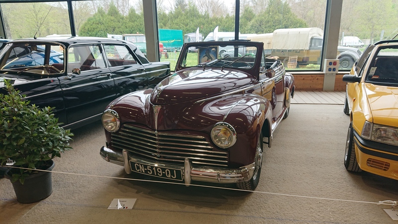 Peugeot 203 cabriolet 1952_1.JPG