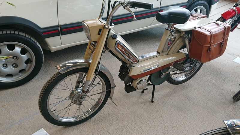 Peugeot 103 cyclo 1971.JPG