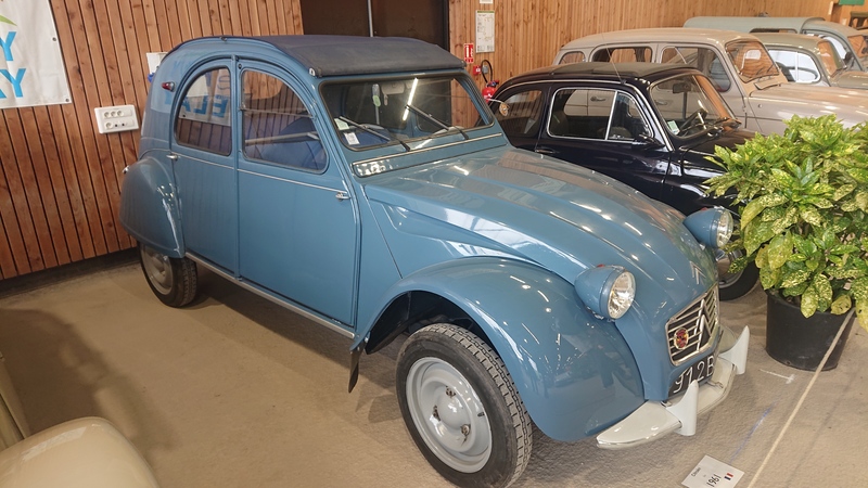 Citroën 2cv - 1961.JPG