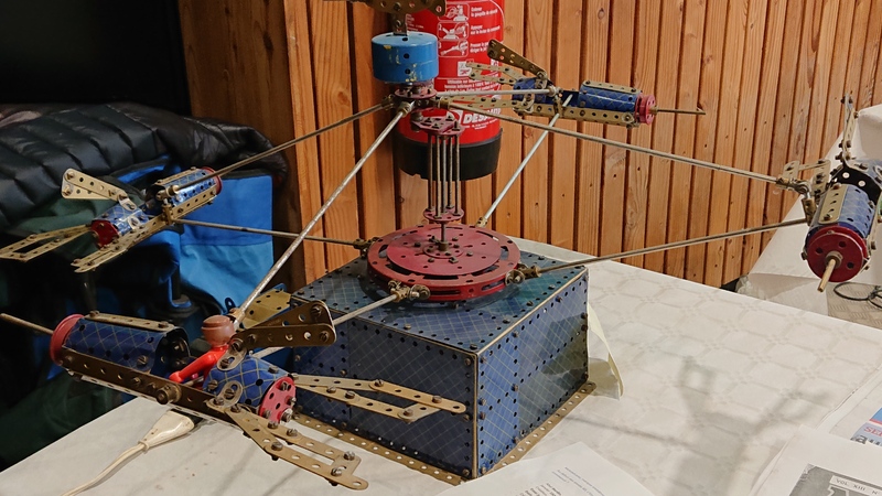 Meccano_1.JPG