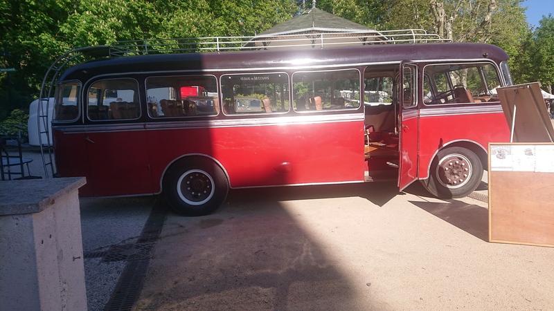 Panhard Les Choristes_b.JPG