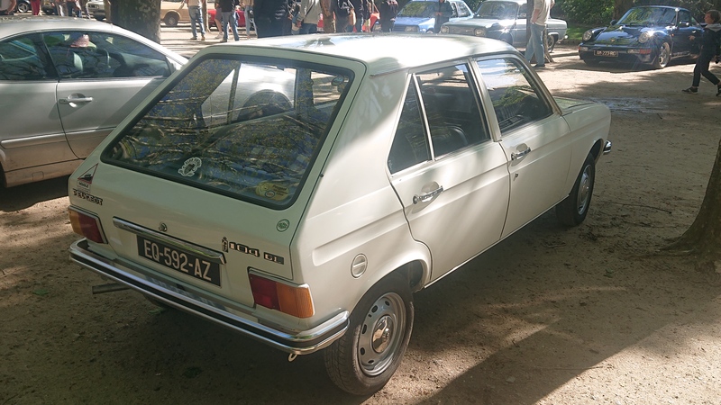 Peugeot 104 GL_b.JPG