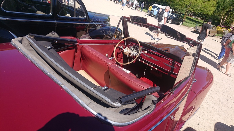 Peugeot 203 Cabriolet ouvert.JPG
