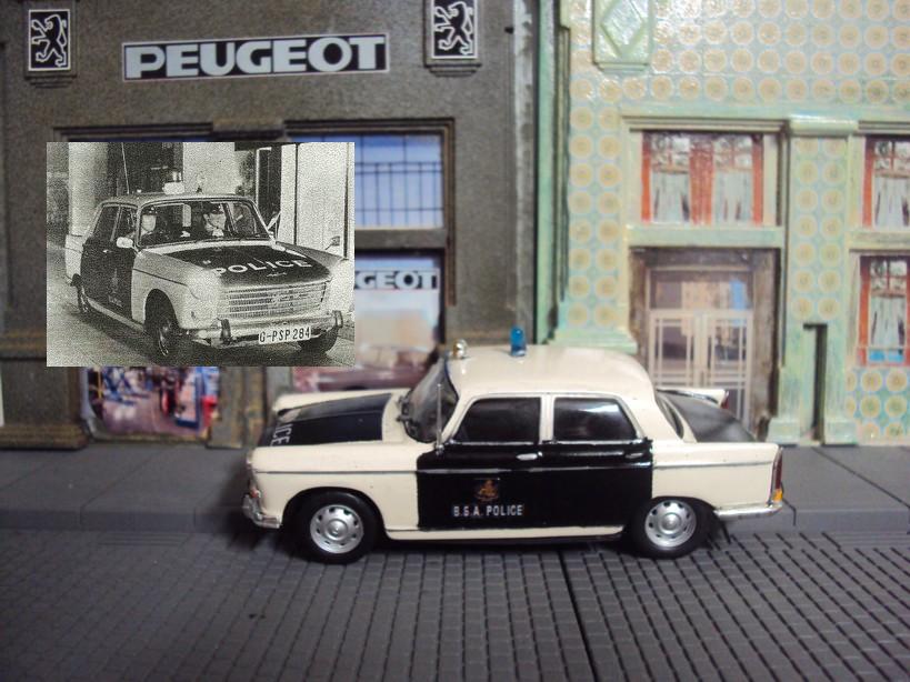 Peugeot 404 B.S.A. Police B.JPG