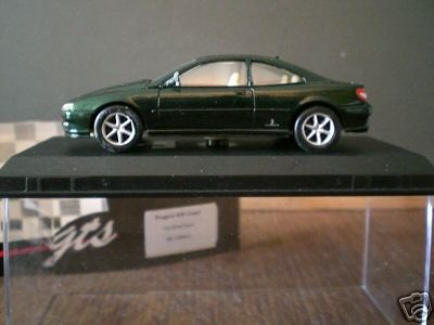 406 coupé vert métal foncé (GTS 02.3)c.jpg