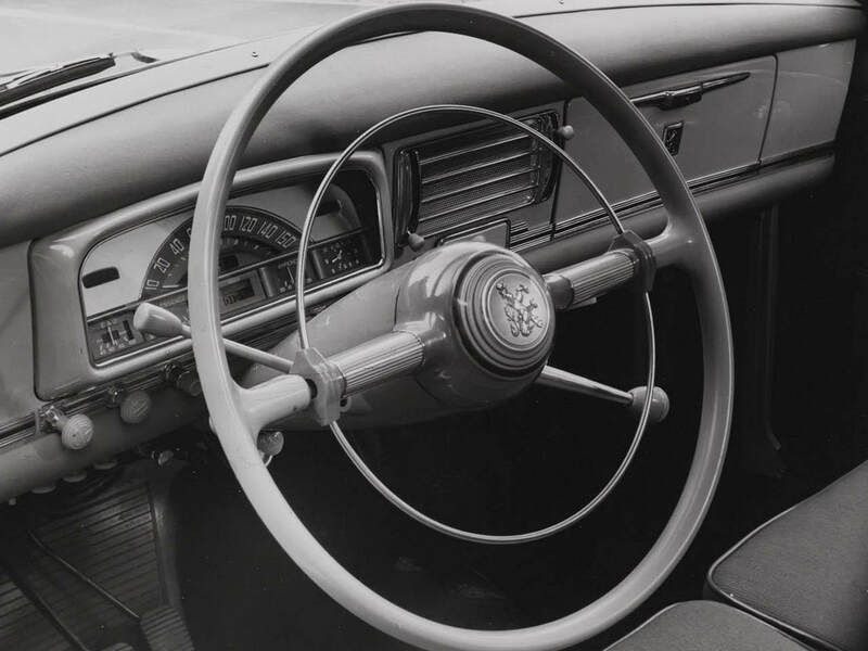 Intérieur volant peugeot-403.jpg