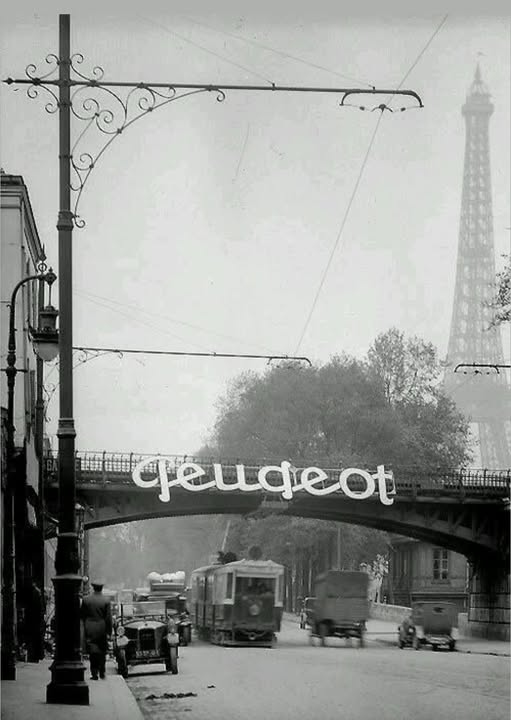 Paris quai de Passy 1925.jpg