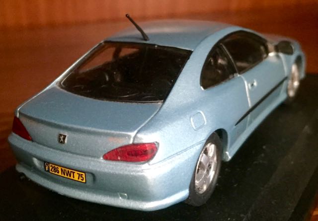 EMP Bleu Hypérion jantes Tacoma 2.jpg