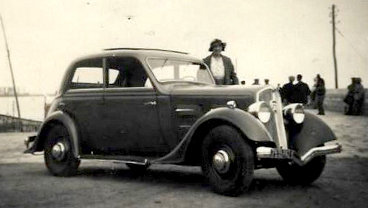 3O1 CR   BP4   Berline profilée   1934.jpg