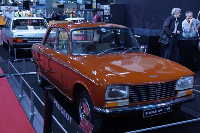 Retro_Peugeot_04.jpg
