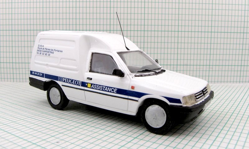 205 F Carpentras 1.jpg