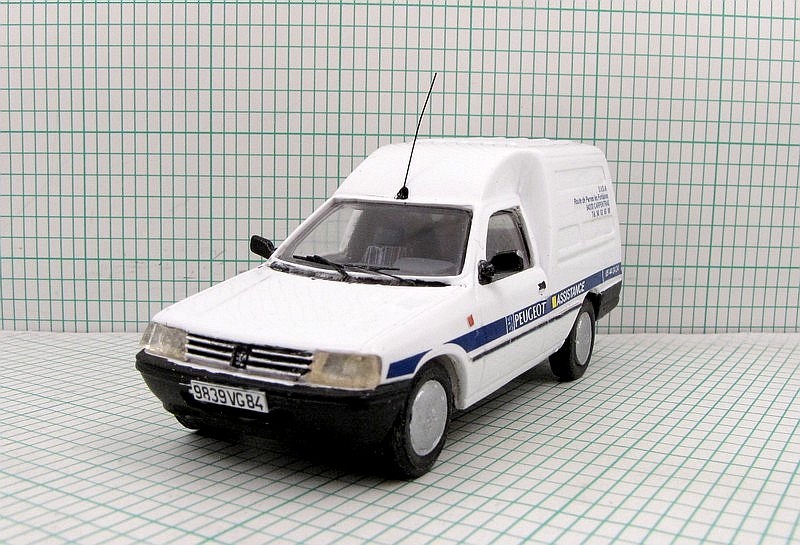 205 F Carpentras 3.jpg