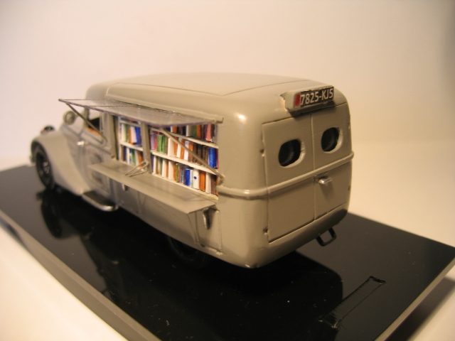402 Mk4 bibliobus 007.JPG