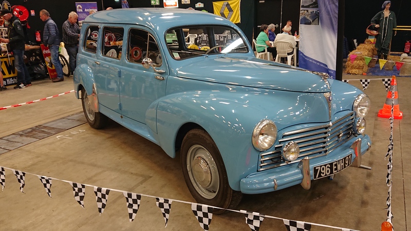 Peugeot 203 commerciale - a.JPG