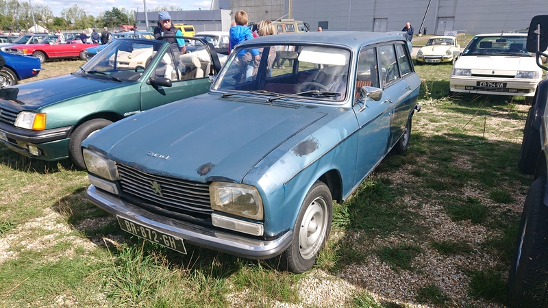 Peugeot 304 break - a.JPG